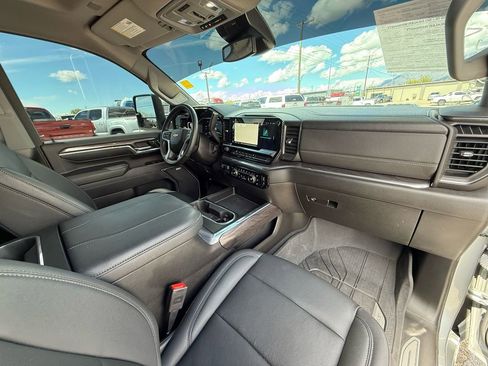 Used 2024 Chevrolet Silverado 3500 LTZ w/ LTZ Plus Package AWD/4WD image 26