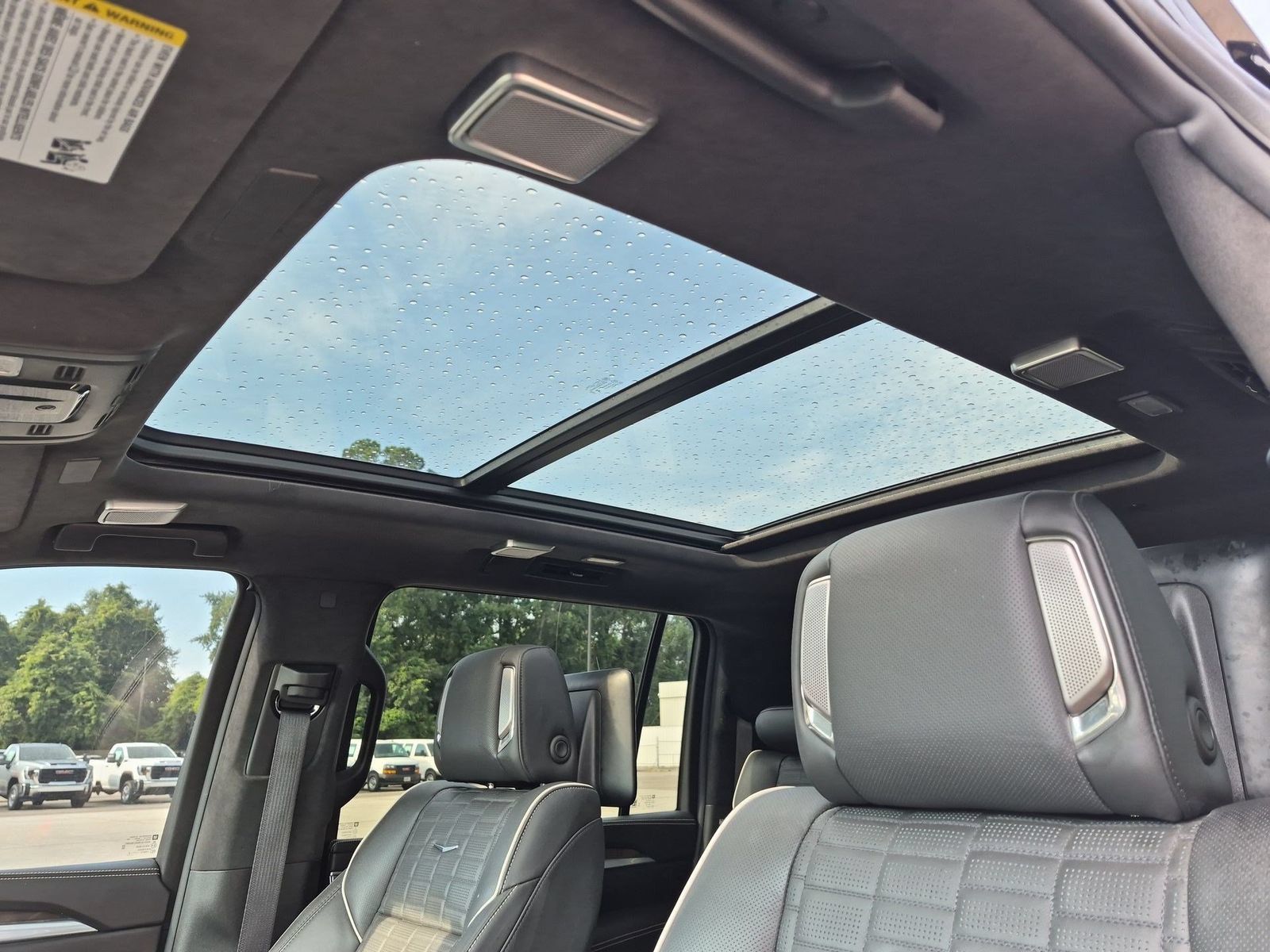 Certified 2025 Cadillac Escalade ESV Sport Platinum AWD/4WD image 19