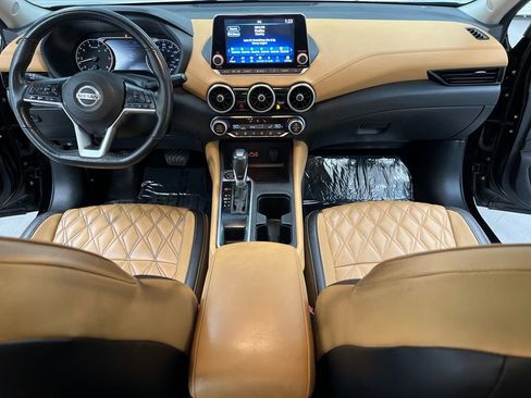 Used 2022 Nissan Sentra SV w/ SV Premium Package image 30