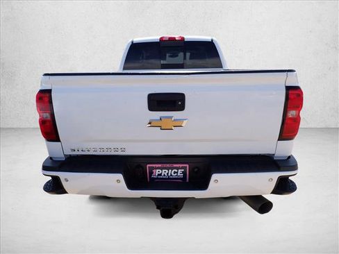 Used 2019 Chevrolet Silverado 2500 LTZ w/ Duramax Plus Package AWD/4WD image 3