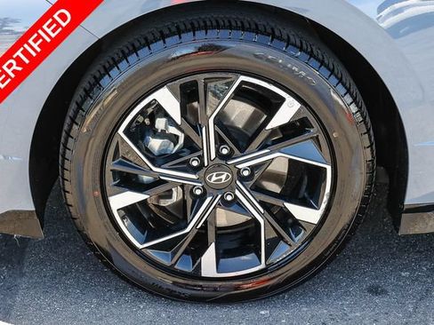 Certified 2025 Hyundai Sonata SEL FWD image 9