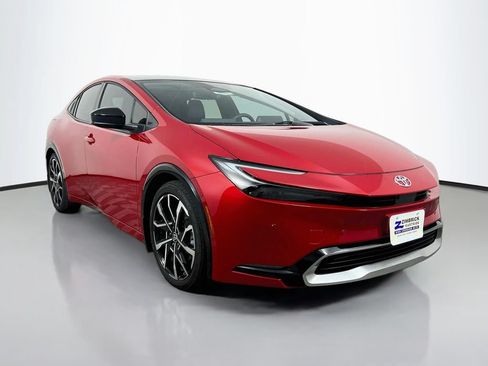 Used 2026 Toyota Prius Plug-In Hybrid w/ Limited Premium Package FWD image 1