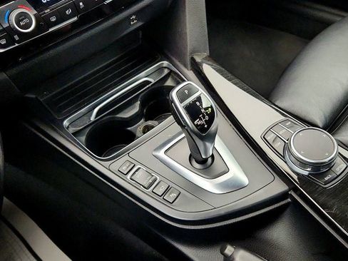 Used 2019 BMW 440i xDrive Coupe w/ M Sport Package AWD/4WD image 17