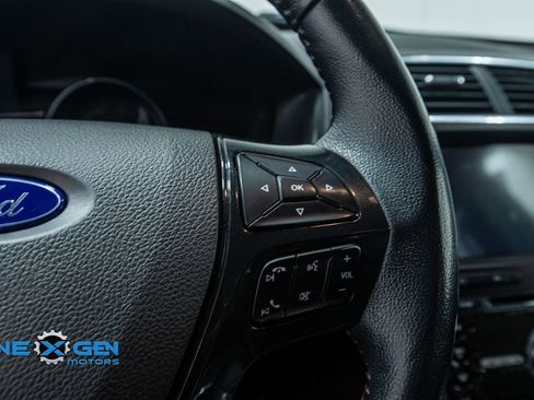 Used 2018 Ford Explorer Sport w/ Equipment Group 401A image 15