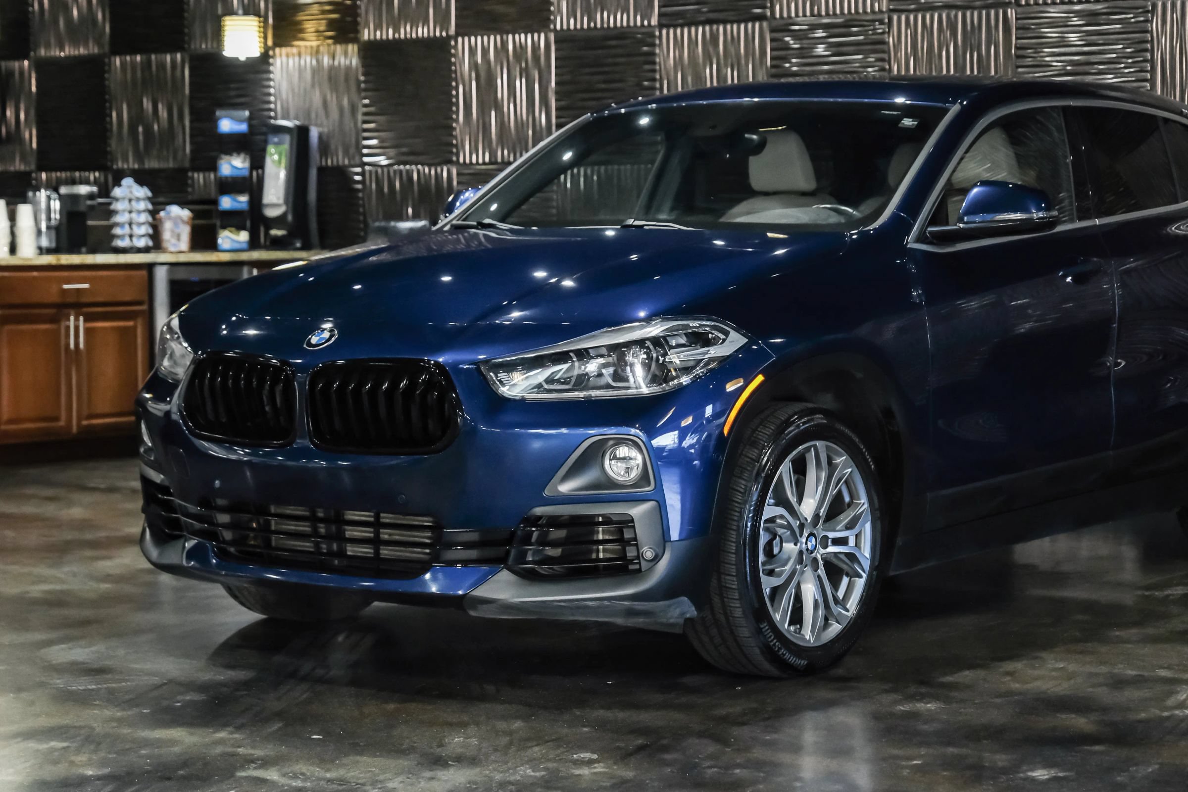Used 2018 BMW X2 xDrive28i w/ Convenience Package AWD/4WD image 7