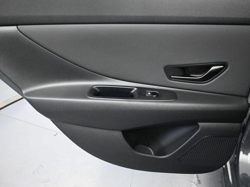 New 2026 Hyundai Elantra Sport FWD image 25