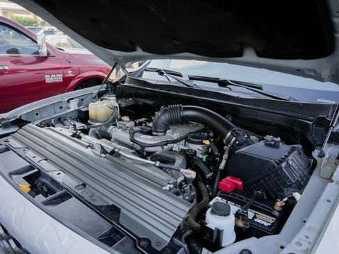 Used 2016 Nissan Titan PRO-4X image 30