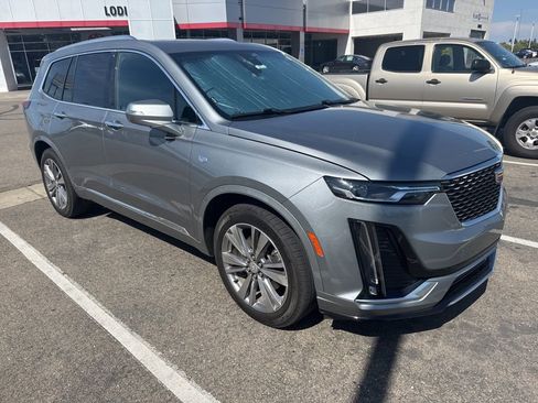 Used 2024 Cadillac XT6 Premium Luxury FWD image 7