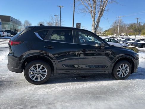 Used 2025 MAZDA CX-5 AWD 2.5 S w/ Preferred Package image 8