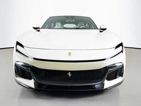 Used 2025 Ferrari Purosangue AWD/4WD image 2
