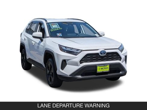 Used 2024 Toyota RAV4 LE AWD/4WD image 2