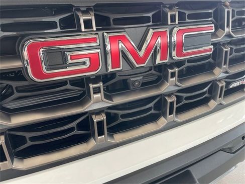 New 2025 GMC Canyon AT4 w/ AT4X Package image 28