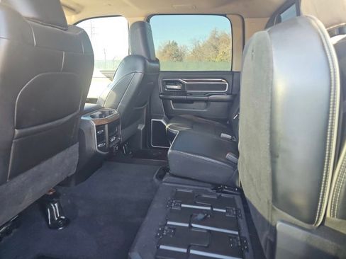 Used 2022 RAM 3500 Laramie image 12