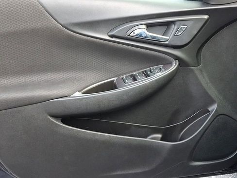 Used 2017 Chevrolet Malibu LS image 11