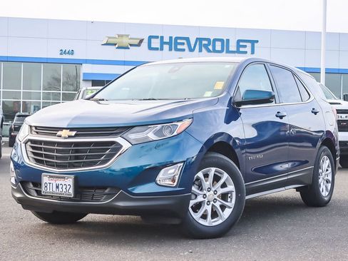 Used 2020 Chevrolet Equinox LT image 1