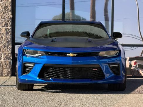 Used 2017 Chevrolet Camaro SS image 21