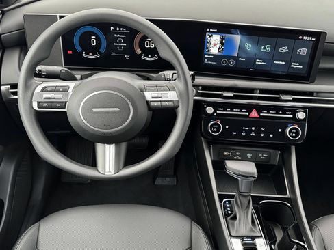 New 2025 Hyundai Santa Cruz SEL image 17