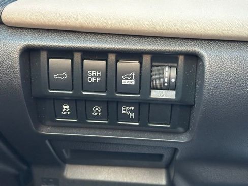 Used 2023 Subaru Forester Limited image 19