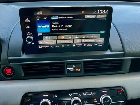 Certified 2023 Honda Pilot Touring image 34