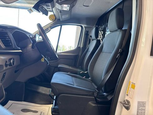 Used 2025 Ford Transit 250 Low Roof w/ Exterior Upgrade Package RWD image 9