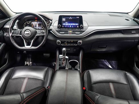 Used 2024 Nissan Altima 2.5 SR FWD image 5