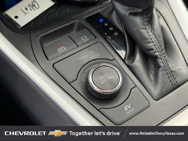 Used 2024 Toyota RAV4 XLE w/ Convenience Package AWD/4WD image 19