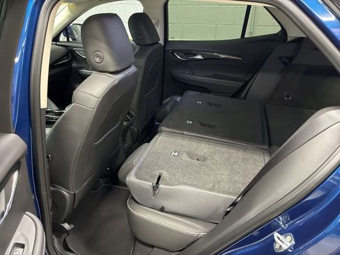 Used 2023 Buick Envision Essence image 24