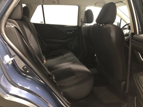 Used 2023 Subaru Outback Premium image 10