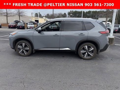 Used 2023 Nissan Rogue Platinum w/ Platinum Premium Package image 4