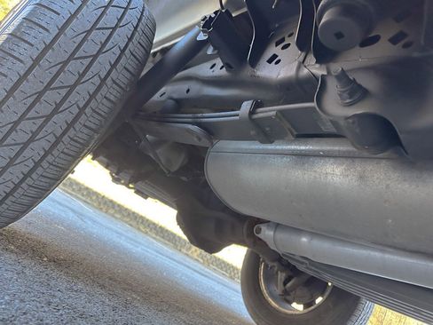 Used 2013 Ford F150 Lariat w/ Lariat Chrome Pkg image 21