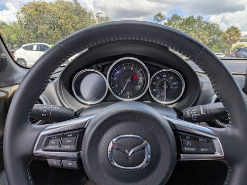 Certified 2023 MAZDA MX-5 Miata Grand Touring w/ Weather Package RWD image 24
