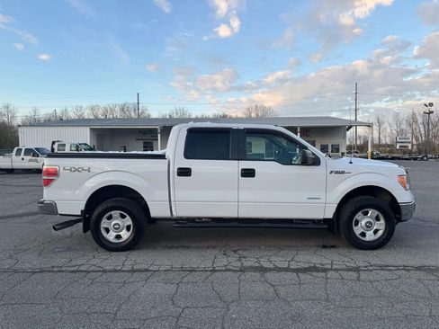 Used 2013 Ford F150 XLT w/ Trailer Tow Pkg image 4