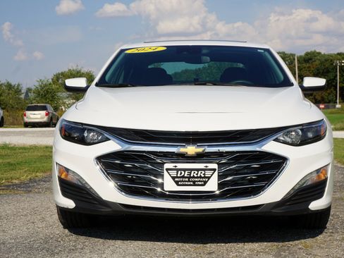 Used 2024 Chevrolet Malibu LT image 3