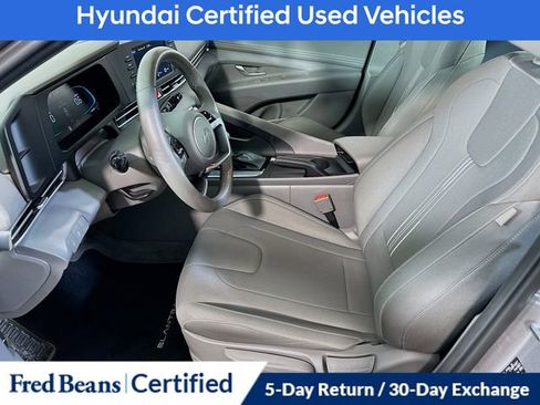 Certified 2025 Hyundai Elantra Sport FWD image 10