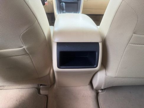 Used 2016 Toyota Camry LE FWD image 22