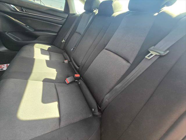 Used 2020 Honda Accord EX image 17
