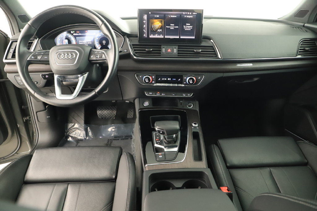 Certified 2023 Audi Q5 2.0T Premium Plus AWD/4WD image 17