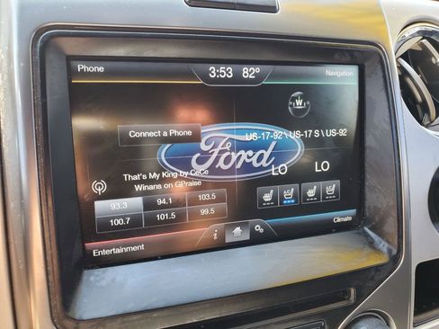Used 2014 Ford F150 FX4 w/ Equipment Group 402A Luxury AWD/4WD image 21
