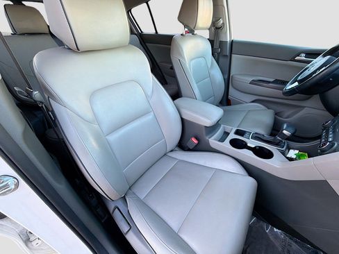 Used 2017 Kia Sportage EX w/ EX Premium Package image 14