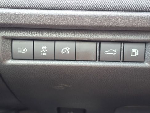 Used 2026 Toyota Camry LE FWD image 16