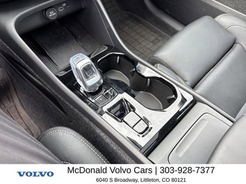 Used 2026 Volvo XC40 B5 Plus w/ Protection Package Premier image 9