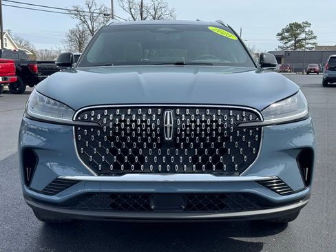 Used 2025 Lincoln Aviator Reserve w/ Luxury Package image 39