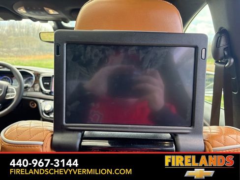 Used 2022 Chrysler Pacifica Pinnacle image 4