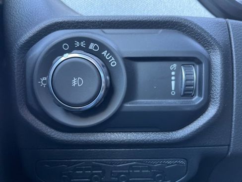 Used 2024 Jeep Wrangler Sport S image 24