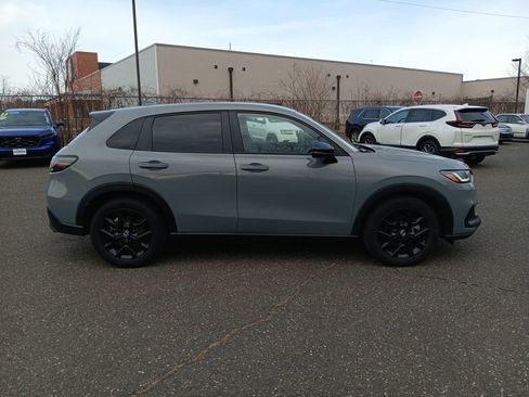 Used 2025 Honda HR-V Sport image 2