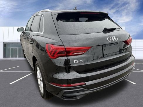 Used 2025 Audi Q3 2.0T Premium image 11