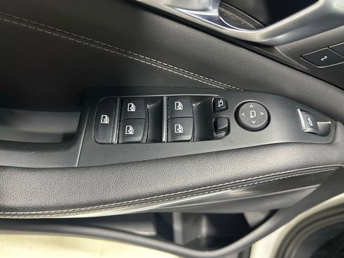 Used 2023 BMW X5 xDrive40i AWD/4WD image 12