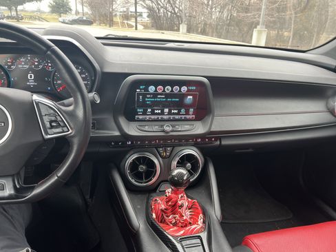 Used 2017 Chevrolet Camaro LT image 26