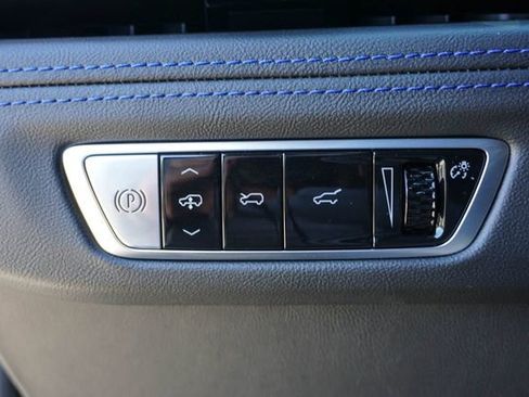 Used 2025 Cadillac Escalade IQ Sport 1 image 28