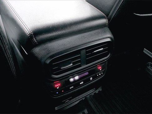 Certified 2024 Honda Ridgeline Black Edition image 11